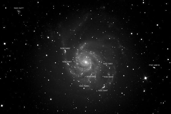 M101 with labeled objects